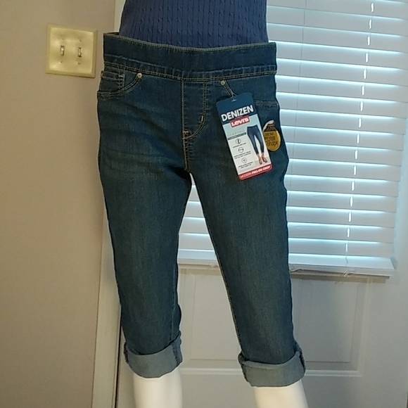 Levi's Denizen Blue Denim Pull On Crop Mid Rise Stretch Shaping Jeans Size 8 - Picture 6 of 7